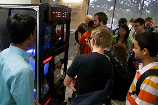 3d-printing-vending-machine-unveiled-on-university-of-texas-campus-4