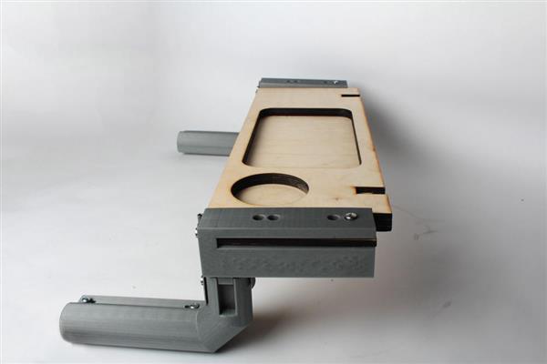 wheelchair-with-classmates-3d-printing-14