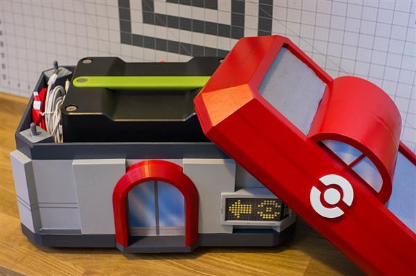 cool-solar-powered-portable-3d-printed-pokemon-center-can-charge-up-to-twelve-phones-at-once-7