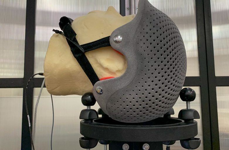 อุปกรณ์ช่วยปกป้อง ส่วนหัว ของผู้ป่วยโรคลมชัก จาก 3D Printer และ Scaner