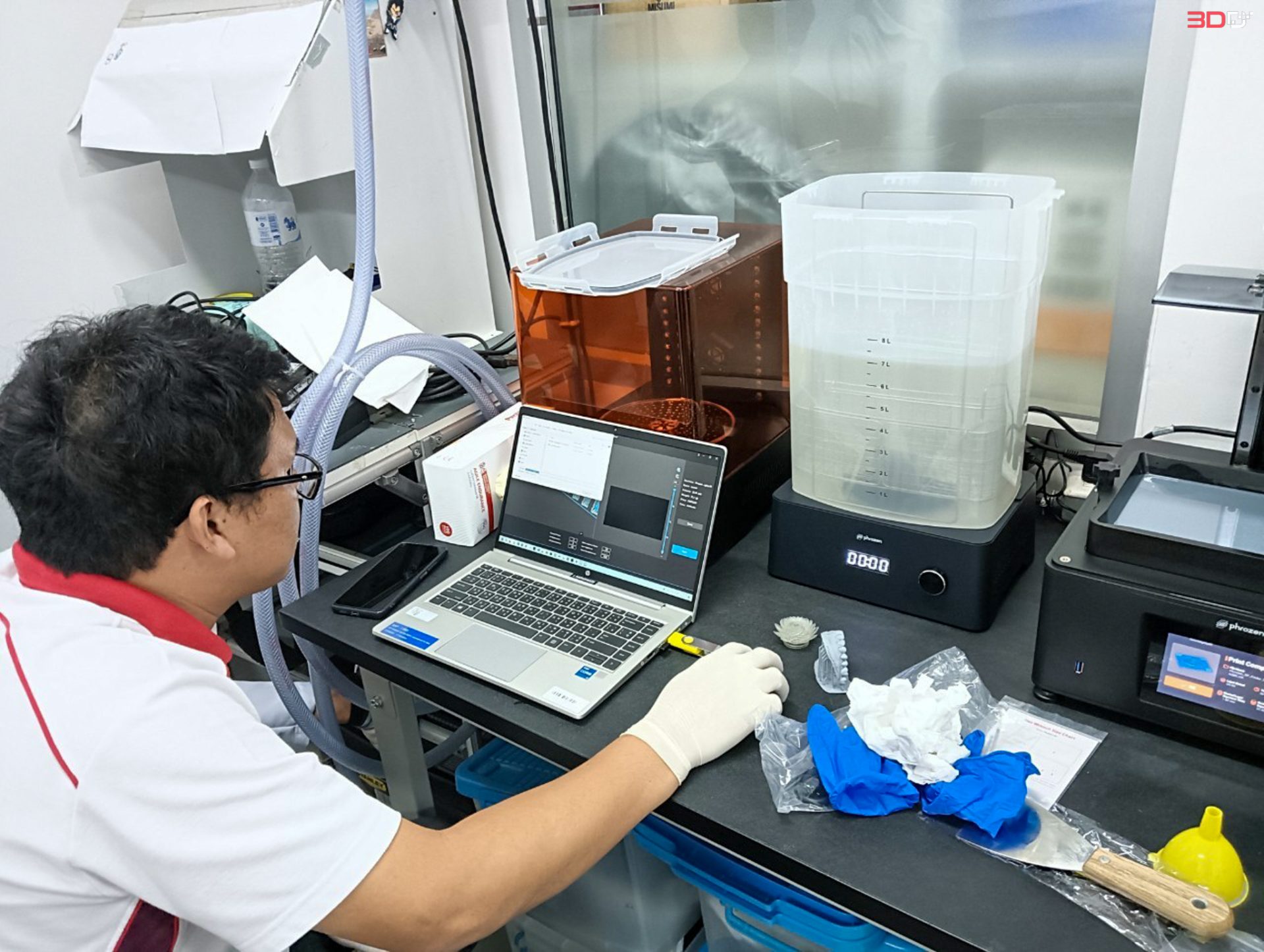 ขอขอบคุณ schaffner emc co. ltd กับ 3D Printer ที่มีความละเอียดสูง SLA