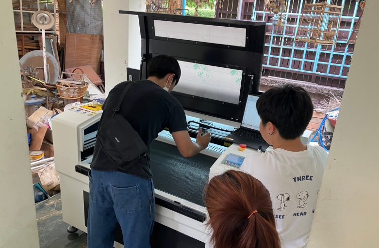 ขอขอบคุณ คุณลูกค้าที่สนใจเครื่อง Laser Co2 Ray9