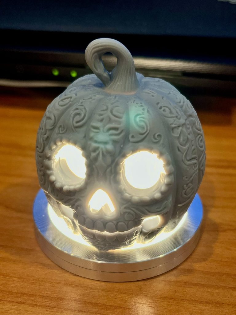 Read more about the article Halloween 3D Print – พิมพ์หัวฟักทอง ง่ายๆที่บ้าน Standard Resin แจกไฟล์ฟรี